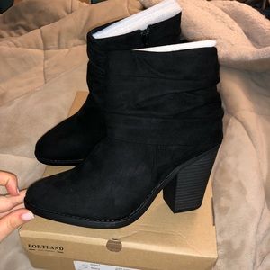 NWT!! Portland Boots!
